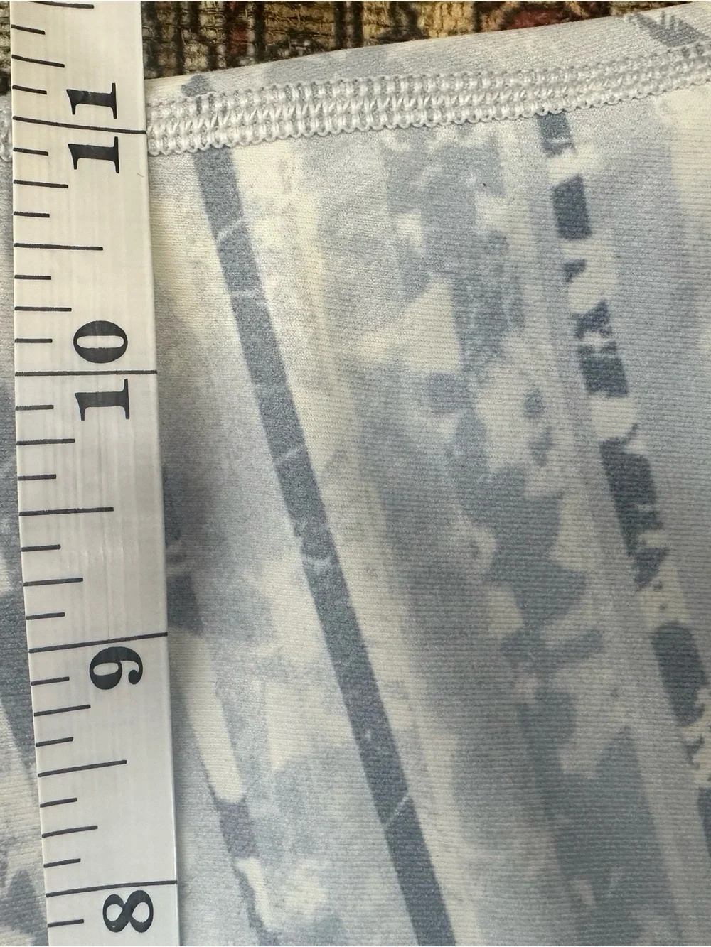Lululemon Gray White Abstract High Rise Leggings Women’s Yoga Athletic Pants 2-4